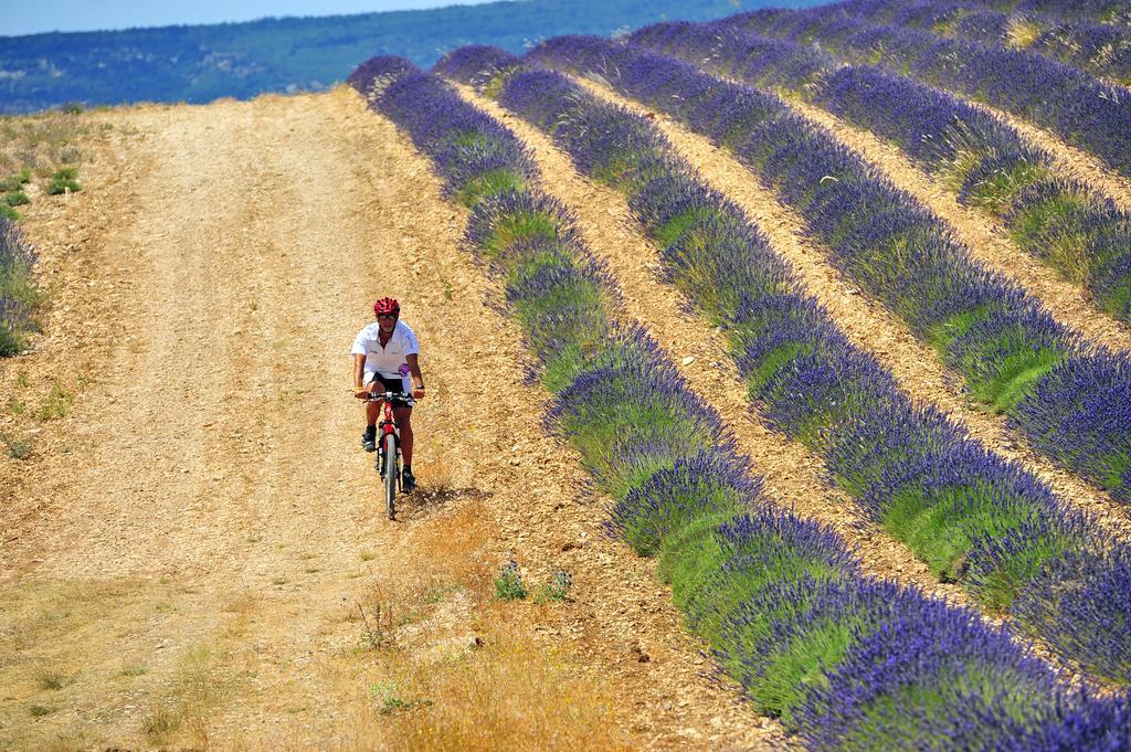 Отель Vvf Drome Provence Монбрен-ле-Бен Экстерьер фото